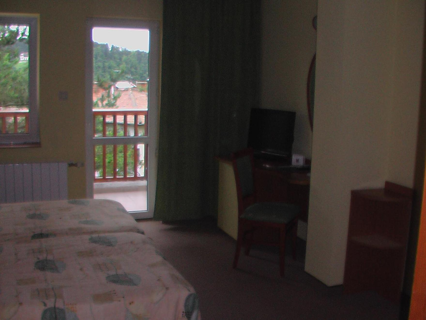 Hotel Seasons Tryavna Exterior photo