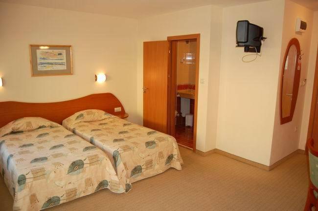Hotel Seasons Tryavna Room photo